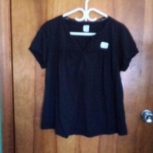 Black Short Sleeve Top
